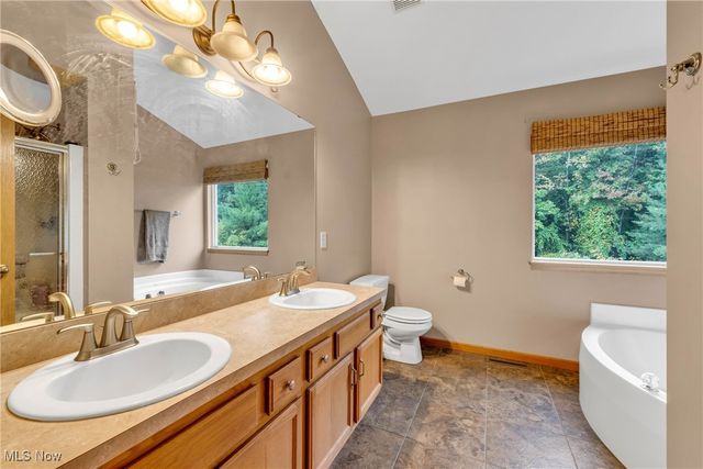 5755 Trystin Tree Drive, Medina, OH 44256