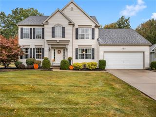 5755 Trystin Tree Drive, Medina, OH 44256