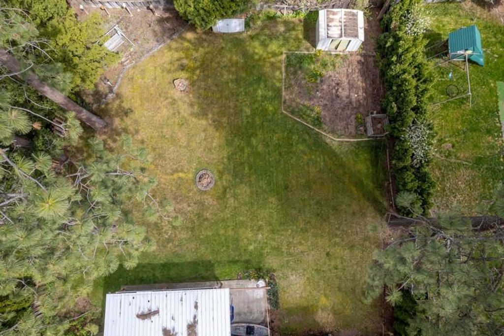 13719 E 29th Ave, Spokane Valley, WA 99216 photo 2