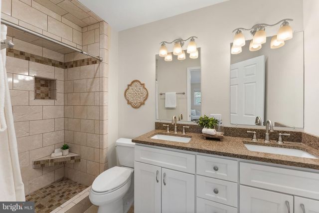 5528 MARLIN ST, Rockville, MD 20853