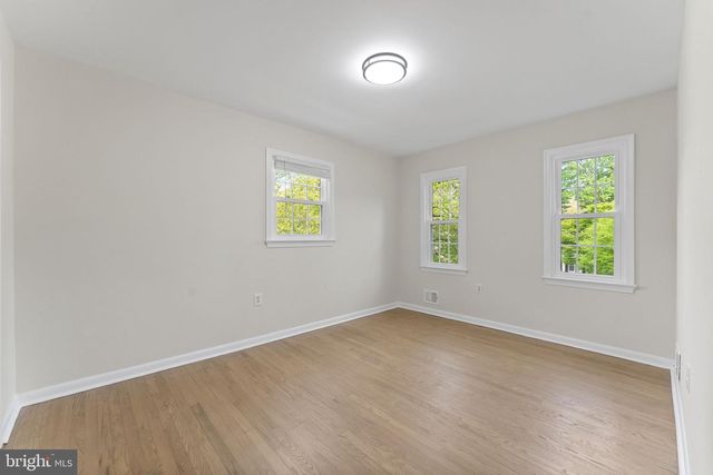 5528 MARLIN ST, Rockville, MD 20853