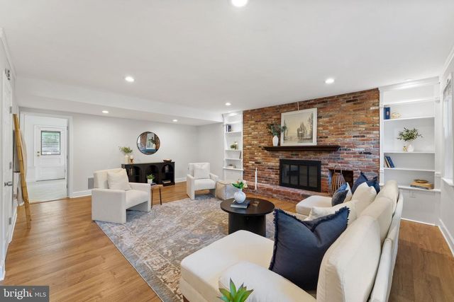 5528 MARLIN ST, Rockville, MD 20853