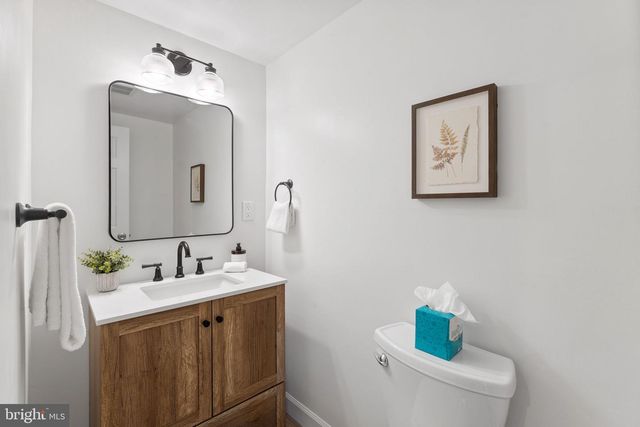5528 MARLIN ST, Rockville, MD 20853