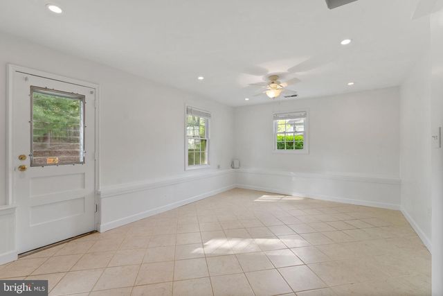 5528 MARLIN ST, Rockville, MD 20853