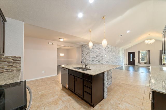 18115 Sonora Brook Lane, Richmond, TX 77407