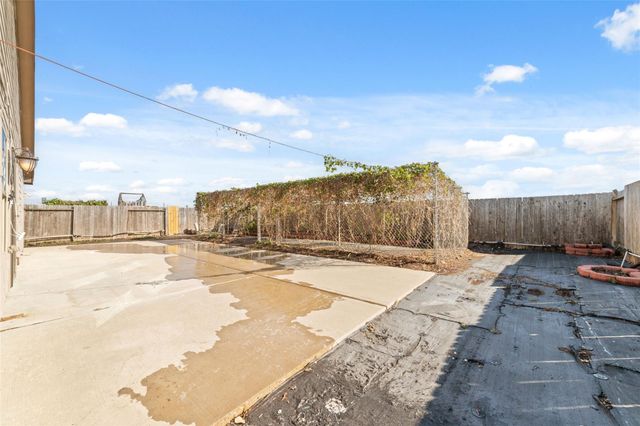 18115 Sonora Brook Lane, Richmond, TX 77407