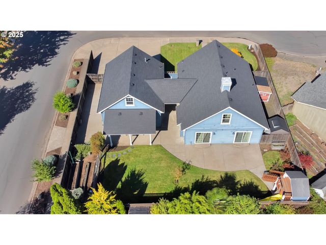 4663 CALUMET Way, Eugene, OR 97404
