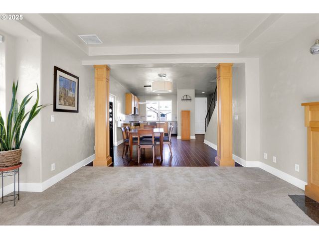 4663 CALUMET Way, Eugene, OR 97404