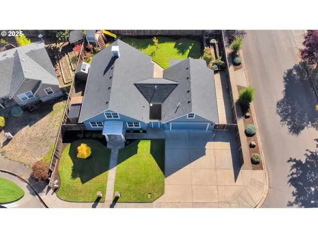 4663 CALUMET Way, Eugene, OR 97404