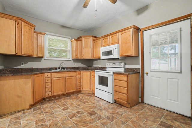 2539 AVENUE A, Council Bluffs, IA 51501