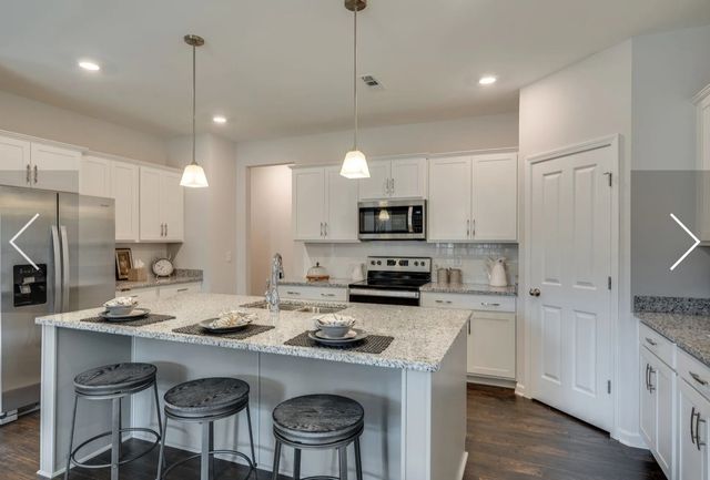 6161 Worthingtion Rd, Columbia, TN 38401