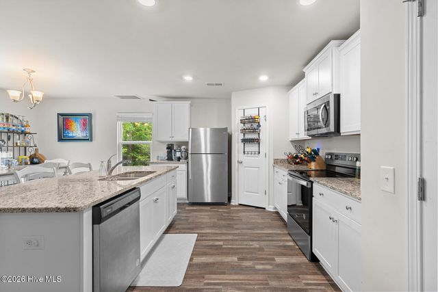 104 Priscilla Place, Hampstead, NC 28443