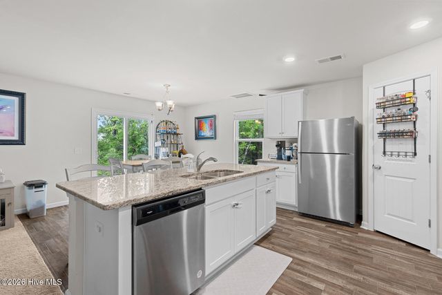 104 Priscilla Place, Hampstead, NC 28443