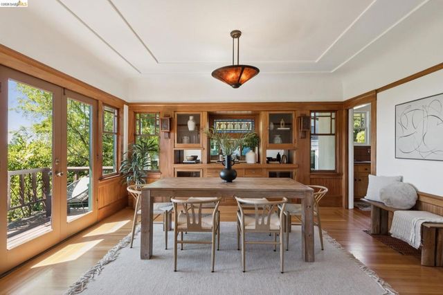 938 San Benito Rd, Berkeley, CA 94707