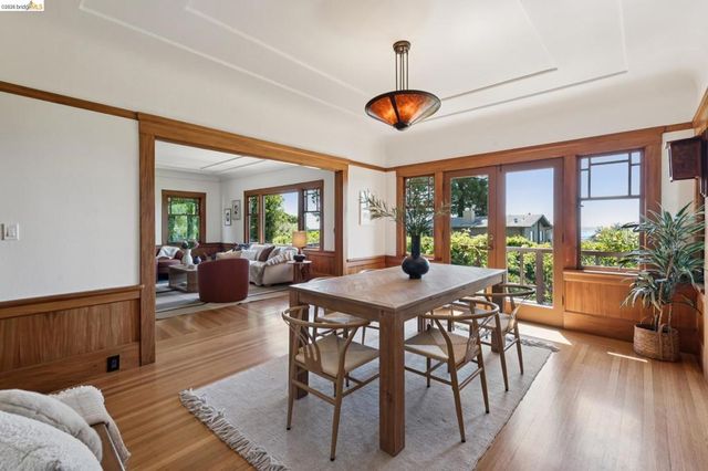 938 San Benito Rd, Berkeley, CA 94707