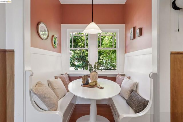 938 San Benito Rd, Berkeley, CA 94707