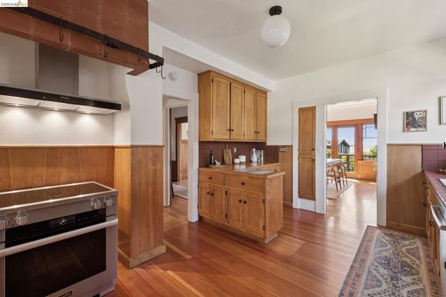 938 San Benito Rd, Berkeley, CA 94707