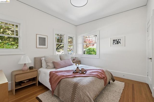 938 San Benito Rd, Berkeley, CA 94707