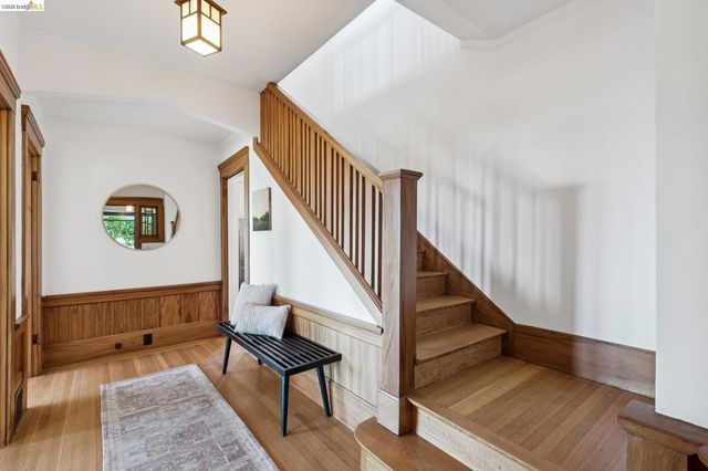 938 San Benito Rd, Berkeley, CA 94707