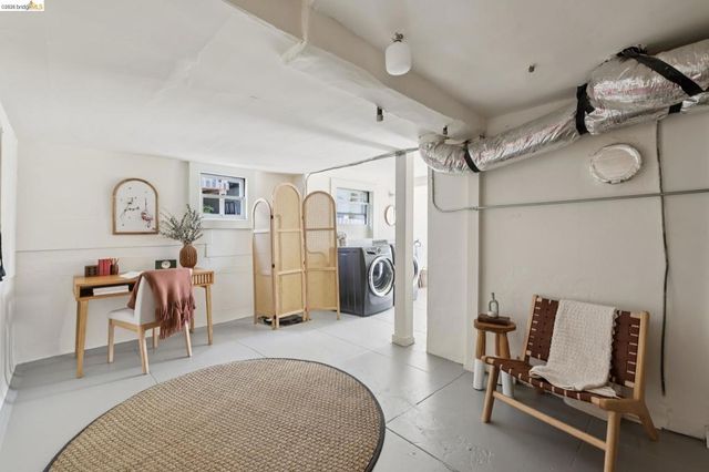 938 San Benito Rd, Berkeley, CA 94707