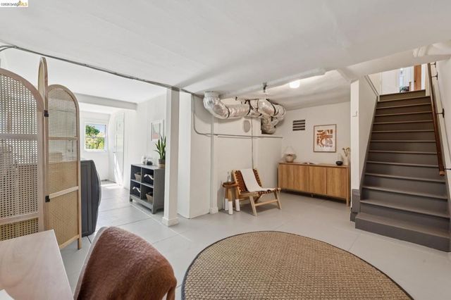 938 San Benito Rd, Berkeley, CA 94707