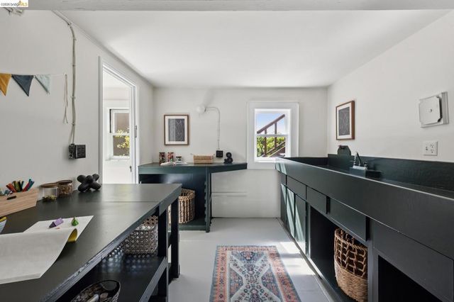 938 San Benito Rd, Berkeley, CA 94707