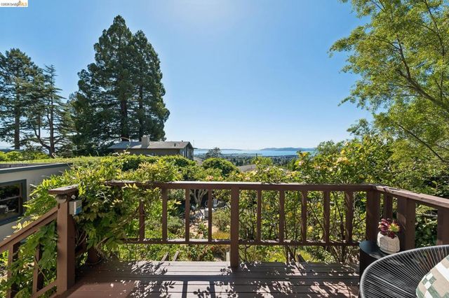 938 San Benito Rd, Berkeley, CA 94707