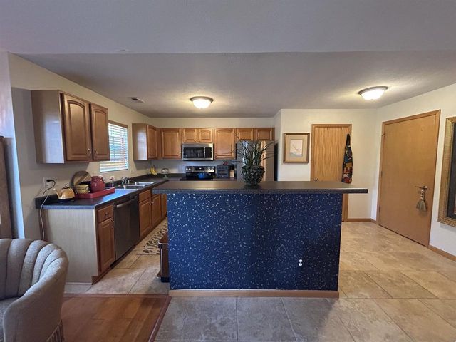 4636 Woodgate Drive, Janesville, WI 53546