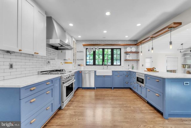 2803 ARIZONA TER NW, Washington, DC 20016