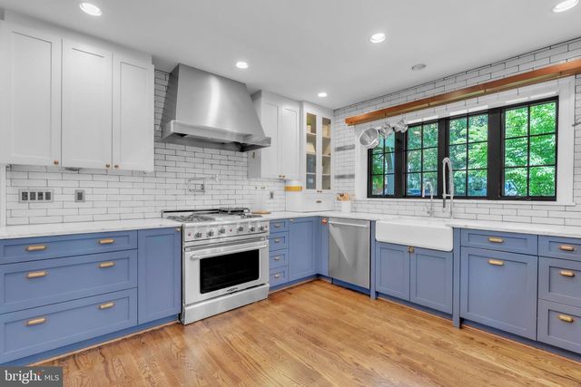 2803 ARIZONA TER NW, Washington, DC 20016