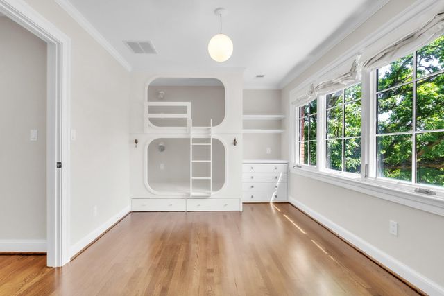 2803 ARIZONA TER NW, Washington, DC 20016