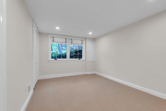 2803 ARIZONA TER NW, Washington, DC 20016