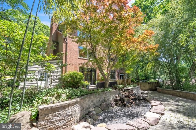 2803 ARIZONA TER NW, Washington, DC 20016