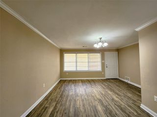 1013 14th Avenue N, Texas City, TX 77590