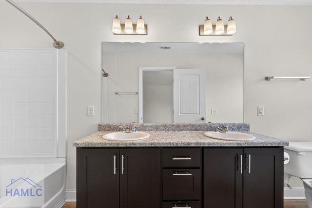 100 Centennial Court, Hinesville, GA 31313