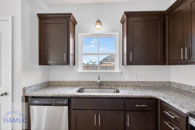 100 Centennial Court, Hinesville, GA 31313