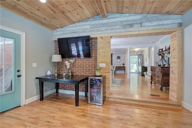 107 Garden Hill Drive, Calhoun, GA 30701