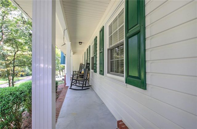 107 Garden Hill Drive, Calhoun, GA 30701