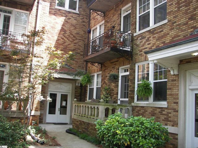 10 Manly Street, Greenville, SC 29601
