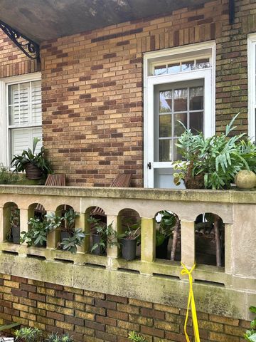 10 Manly Street, Greenville, SC 29601