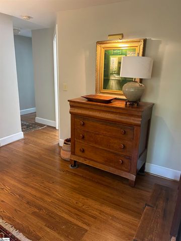 10 Manly Street, Greenville, SC 29601