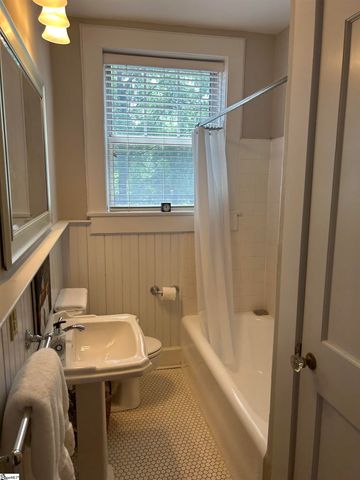 10 Manly Street, Greenville, SC 29601