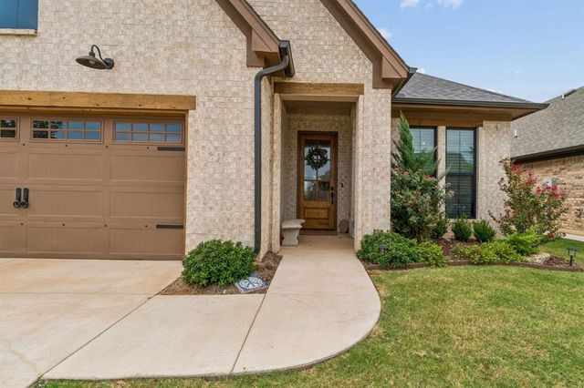 16217 Blackberry Farm Road, Edmond, OK 73013