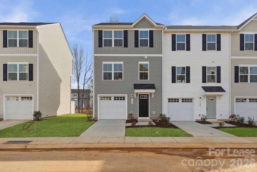 7024 Capstan Terrace, Charlotte, NC 28269