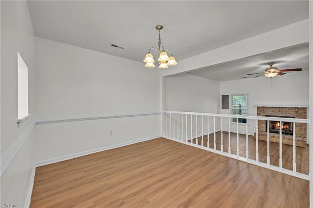 245 Mannings LN, Virginia Beach, VA 23462