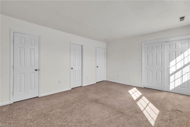 245 Mannings LN, Virginia Beach, VA 23462