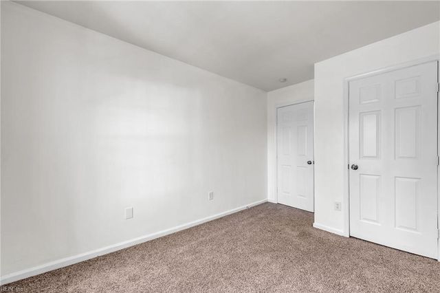 245 Mannings LN, Virginia Beach, VA 23462