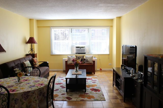 7235 112th St Apt 2E, New York City, NY 11375