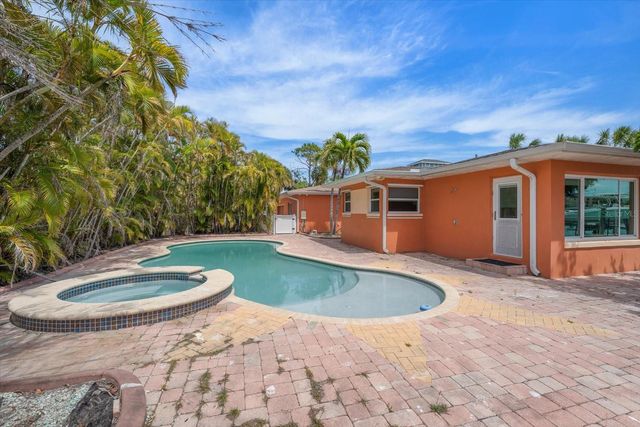 630-650 79TH AVENUE, St Pete Beach, FL 33706