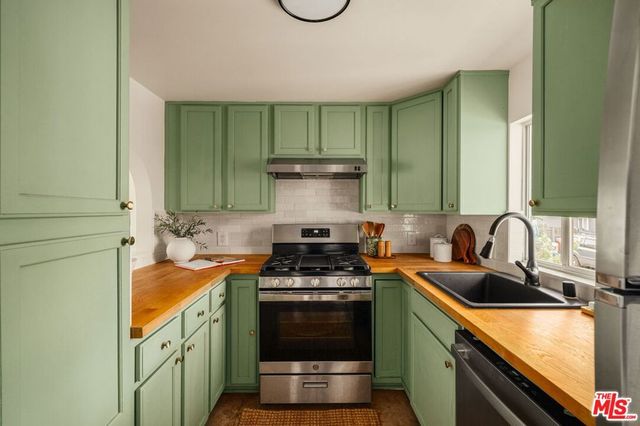 3107 Pueblo Avenue, Los Angeles, CA 90032